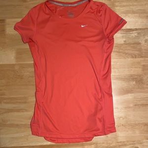 Nike - Pink Dri-fit short sleeve